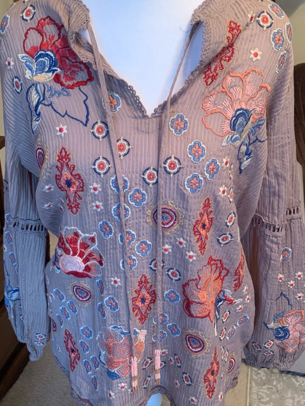 Johnny Was Chocolate Martini Embroidered Mauve Top